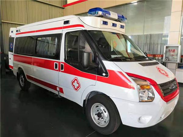 桦川县福特V362救护车